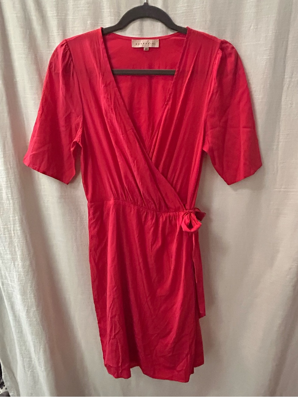 Essetiel Antwerp 100% Silk Coquette Feminine Classic Wrap Dress in Bright Red